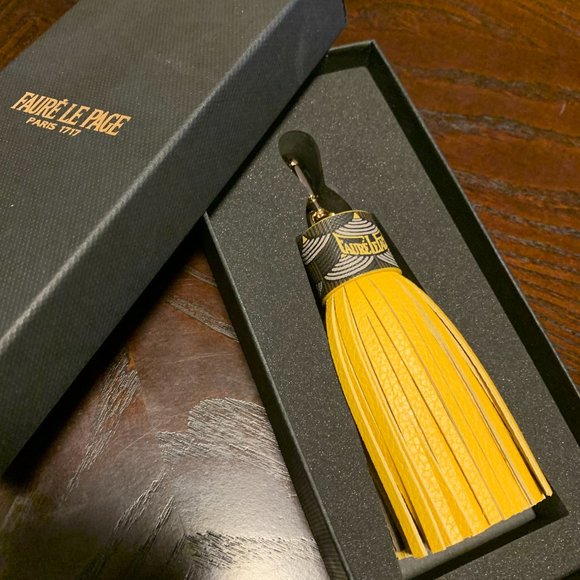 Fauré Le Page Tassel keychain - Picture 2 of 5
